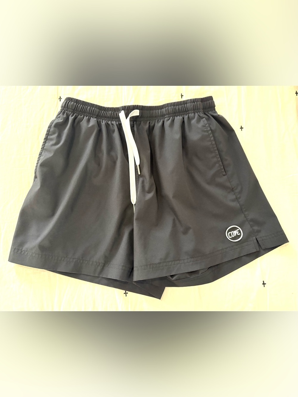 Cove Men's black hybrid Athletic Jogger Shorts - Elastic Waist 5” inseam